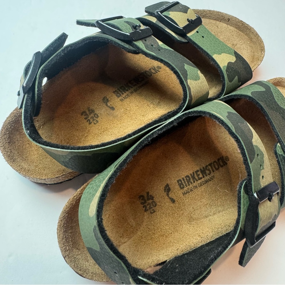Birkenstock ‘Milano’ Kids Leather Camo Sandals - Picture 3 of 5